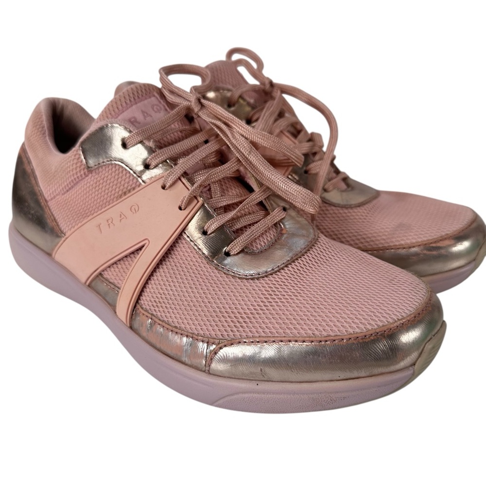 TRAQ by Alegria Qarma Rose Gold Walking Sneakers Womens 10 Athleisure Comfort